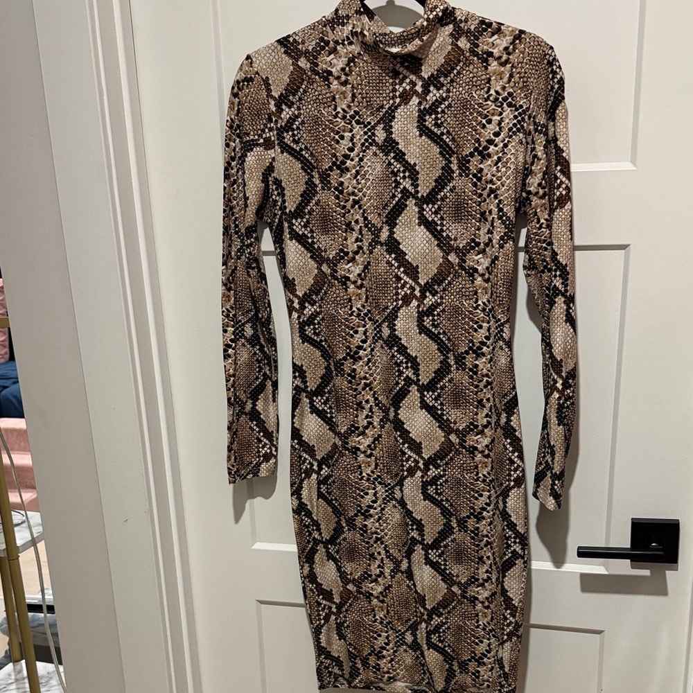 Leith Brown Snake-Print Long Sleeve Dress